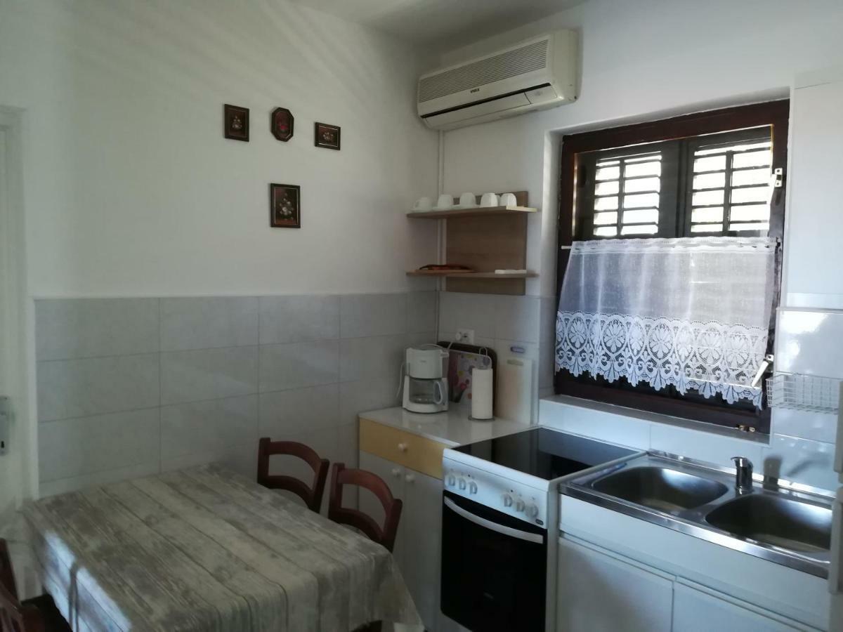 Apartmani Mataija スヴェティ・ペタル エクステリア 写真